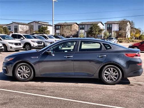 2020 Kia Optima LX