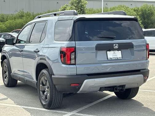 Sonic Gray Pearl 2026 Honda Passport RTL Towing