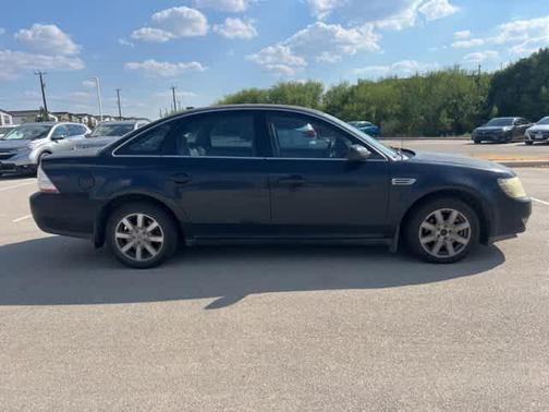 2008 Ford Taurus SEL