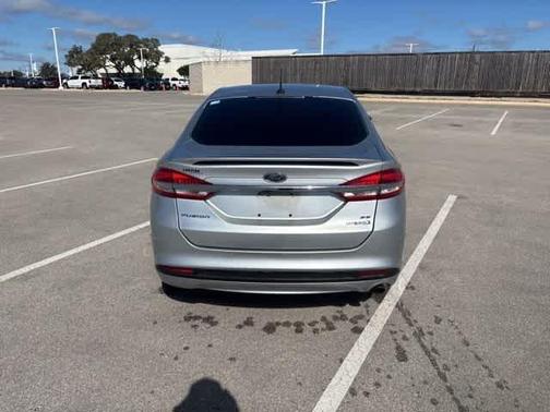 2017 Ford Fusion Hybrid SE