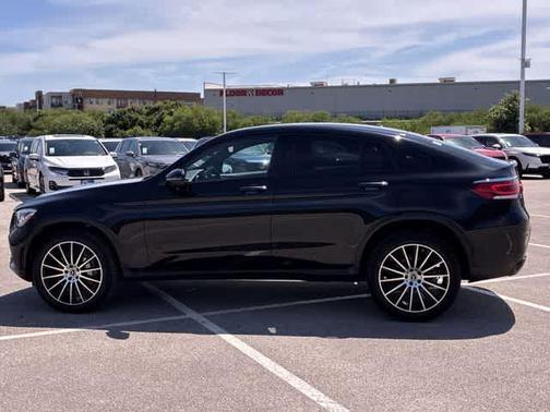 2022 Mercedes-Benz GLC 300 4MATIC Coupe