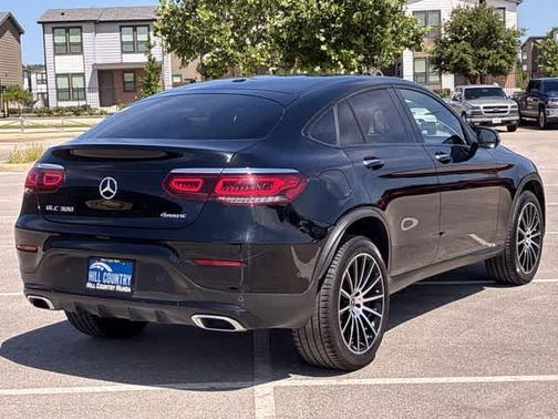 2022 Mercedes-Benz GLC 300 4MATIC Coupe