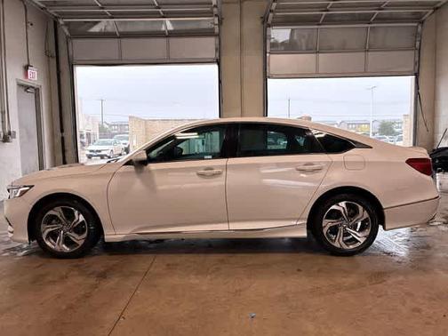 Platinum White Pearl 2020 Honda Accord EX-L
