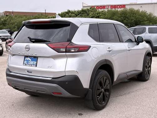 Brilliant Silver Metallic 2023 Nissan Rogue SV