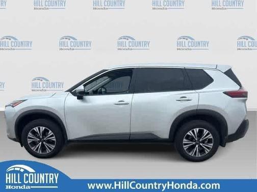 Brilliant Silver Metallic 2023 Nissan Rogue SV