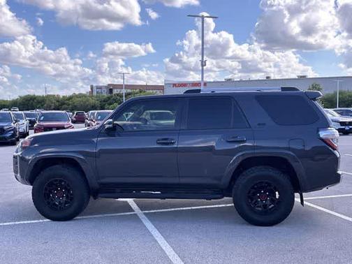 UNDERGROUND 2024 Toyota 4Runner SR5 Premium
