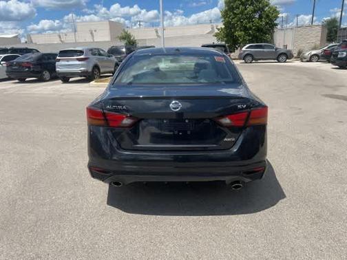 2020 Nissan Altima 2.5 SV