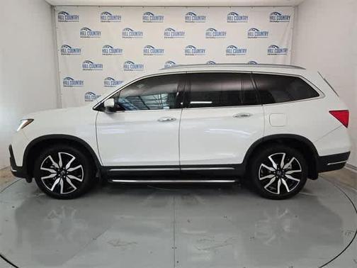 2021 Honda Pilot Touring 8-Passenger