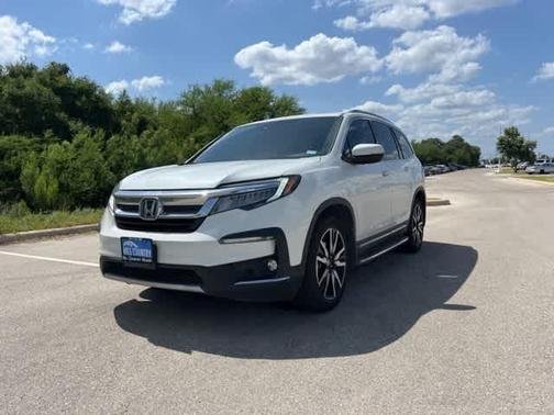 2021 Honda Pilot Touring 8-Passenger