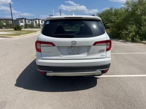 2021 Honda Pilot Touring 8-Passenger