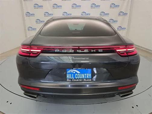 2019 Porsche Panamera Base