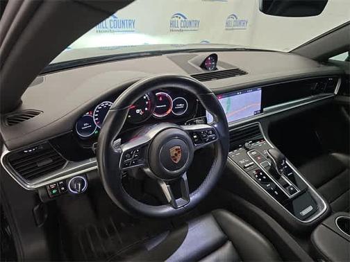 2019 Porsche Panamera Base