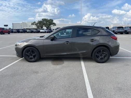 2014 Mazda Mazda3 i Sport