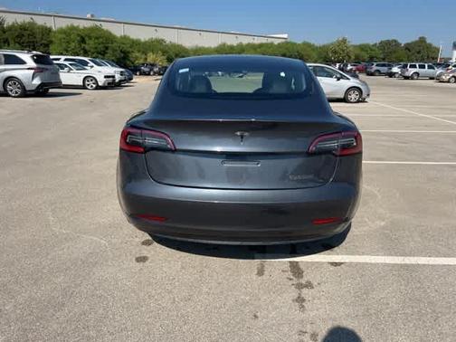2022 Tesla Model 3 Base