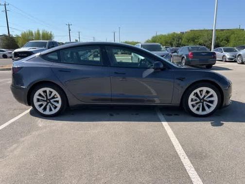 2022 Tesla Model 3 Base