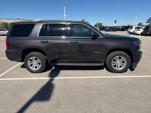 2017 Chevrolet Tahoe LS