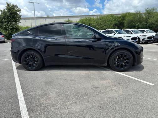 Black 2021 Tesla Model Y Long Range