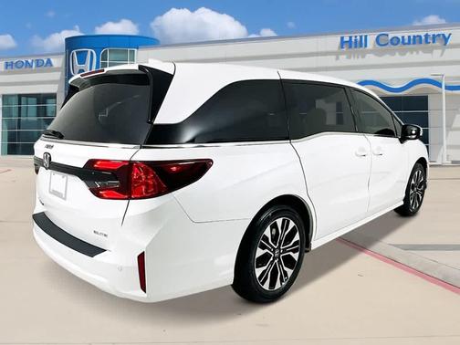 Platinum White Pearl 2026 Honda Odyssey Elite