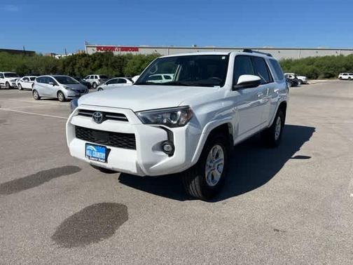 2022 Toyota 4Runner SR5