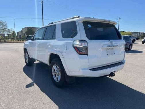 2022 Toyota 4Runner SR5