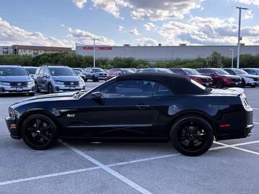 Black 2013 Ford Mustang GT Premium