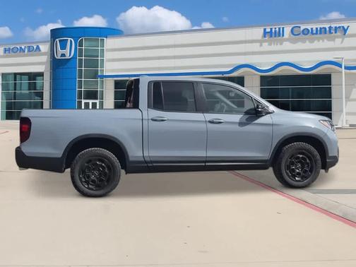 2025 Honda Ridgeline TrailSport+