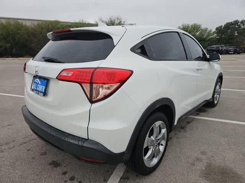 2017 Honda HR-V LX