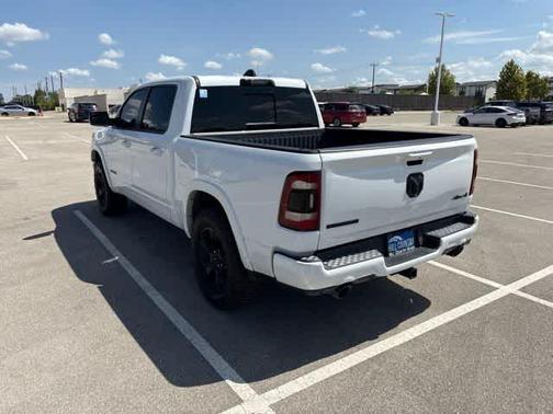 Bright White Clearcoat 2021 RAM 1500 Big Horn