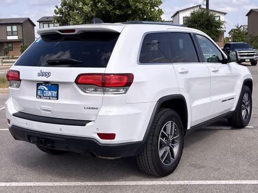Bright White Clearcoat 2020 Jeep Grand Cherokee Laredo E