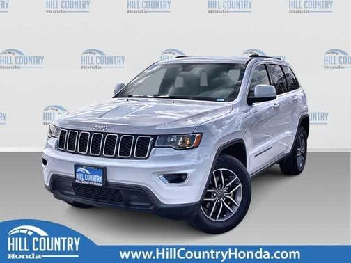 Bright White Clearcoat 2020 Jeep Grand Cherokee Laredo E