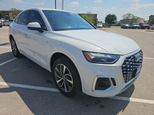 2022 Audi Q5 45 S line Premium Plus