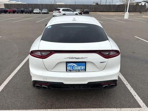 2021 Kia Stinger GT1