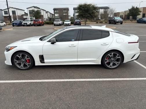 2021 Kia Stinger GT1