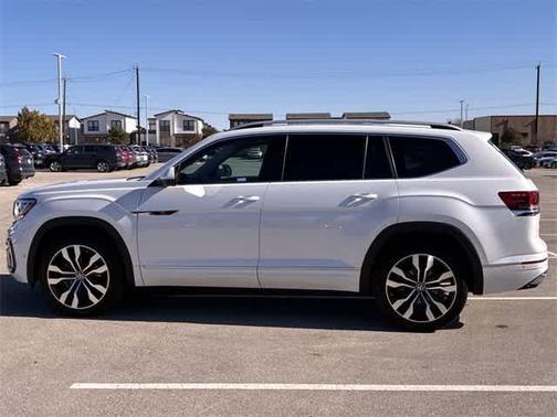 2022 Volkswagen Atlas 3.6L SEL Premium R-Line