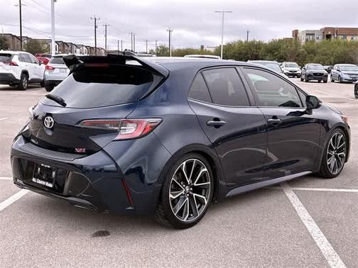 2019 Toyota Corolla Hatchback XSE