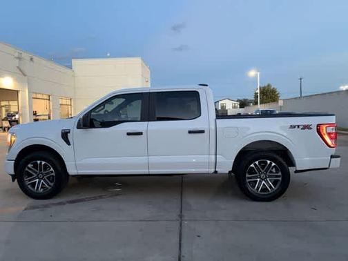 Oxford White 2021 Ford F-150 XL