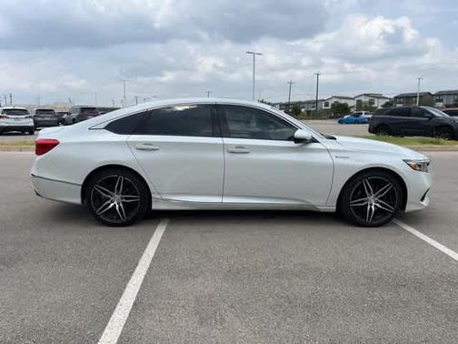 2022 Honda Accord Hybrid Touring