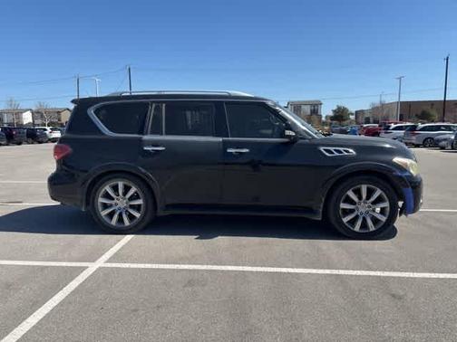 2011 INFINITI QX56 Base