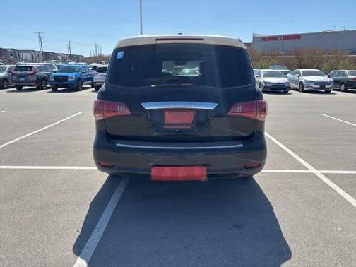 2011 INFINITI QX56 Base