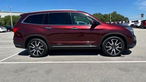 Deep Scarlet Pearl 2021 Honda Pilot Touring 8-Passenger