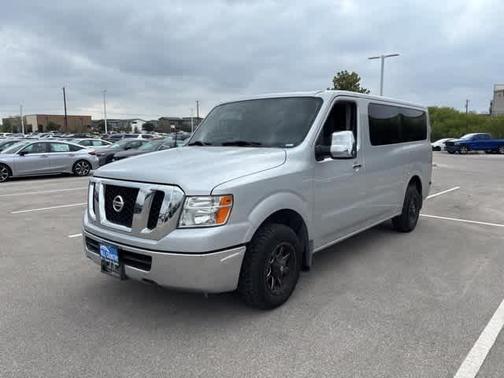 2019 Nissan NV Passenger NV3500 HD SV V6/SV V8
