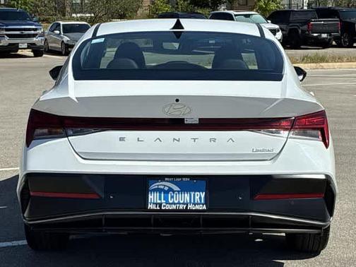 White 2024 Hyundai ELANTRA Limited