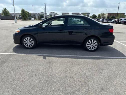 Black Sand Pearl 2013 Toyota Corolla LE