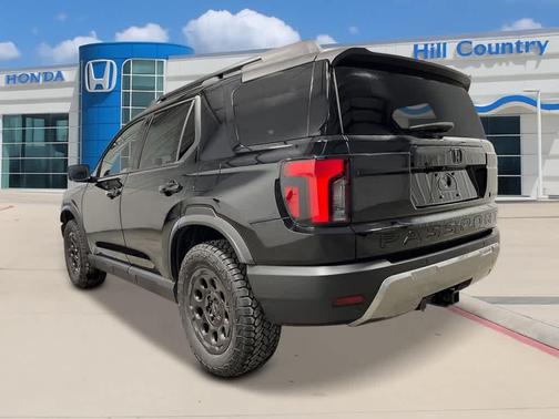 Crystal Black Pearl 2026 Honda Passport TrailSport Elite Blackout