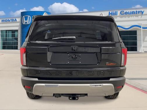 Crystal Black Pearl 2026 Honda Passport TrailSport Elite Blackout