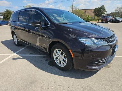 2017 Chrysler Pacifica Touring