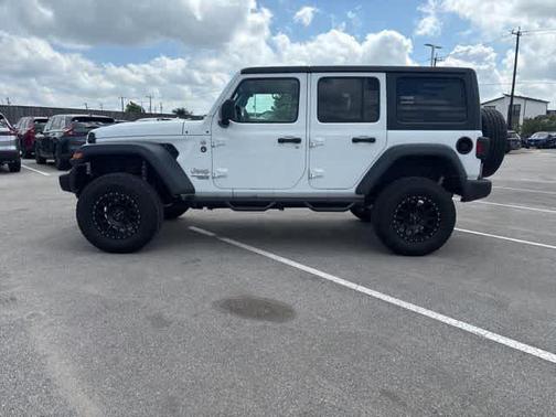 Bright White Clearcoat 2019 Jeep Wrangler Unlimited Sport