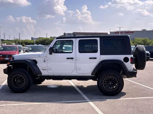 Bright White Clearcoat 2019 Jeep Wrangler Unlimited Sport