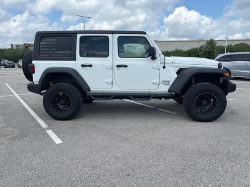 Bright White Clearcoat 2019 Jeep Wrangler Unlimited Sport