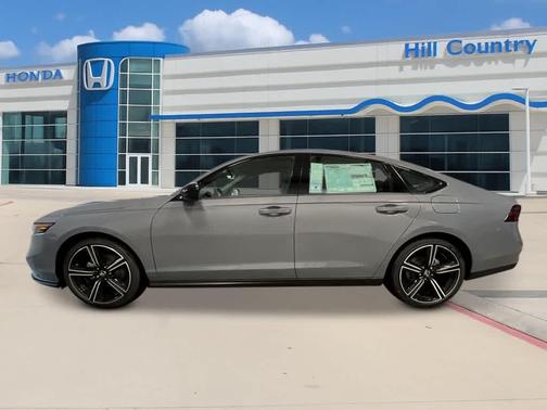 Urban Gray Pearl 2026 Honda Accord SE